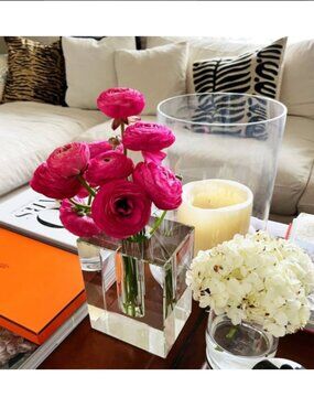 Williams Sonoma Crystal Block Vase Size M